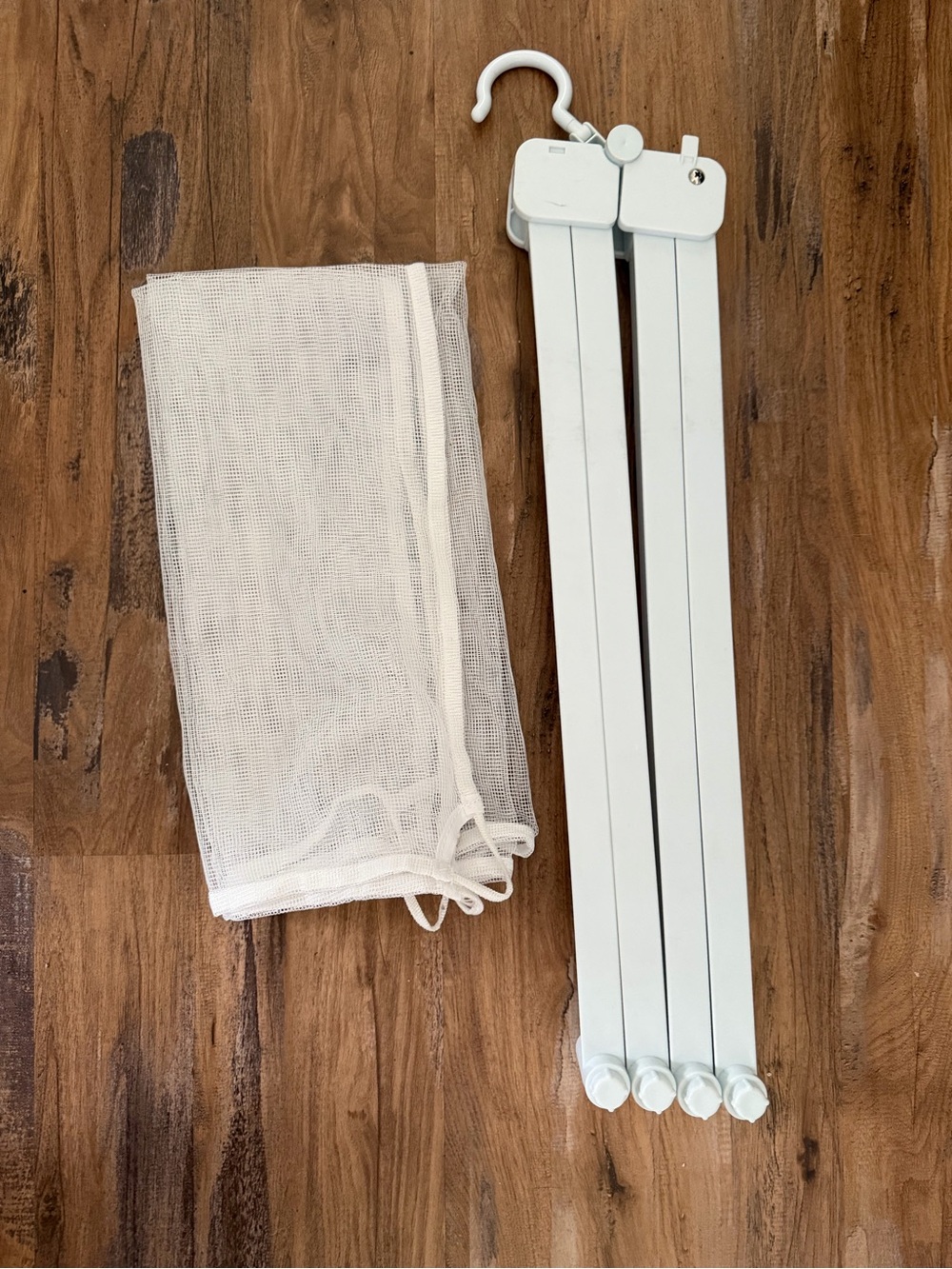 White Foldable Drying Rack with Mesh Attachment - Picture 1 of 4